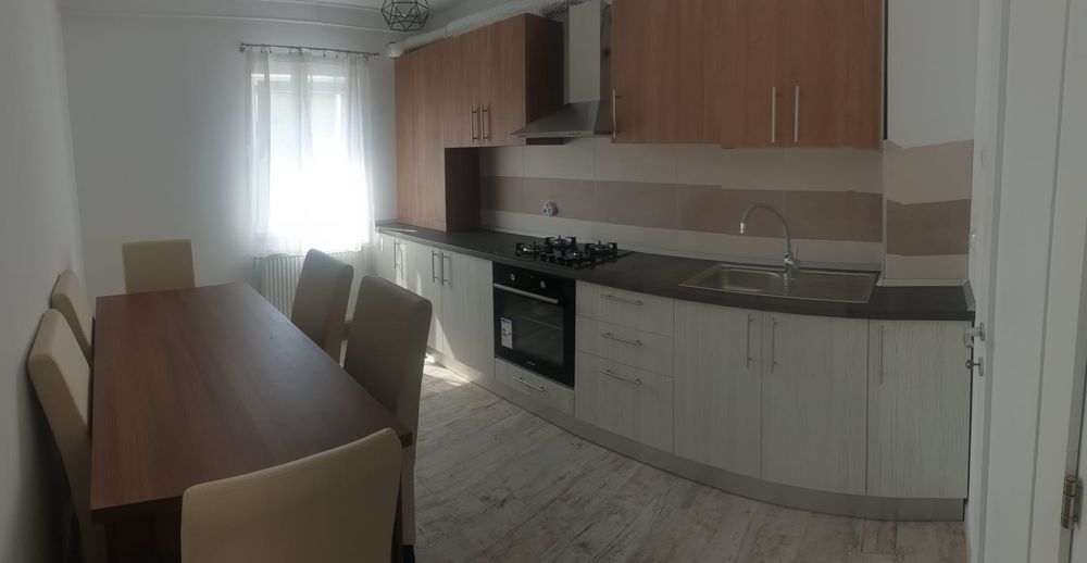 Inchiriez apartament 4 camere 80 mp strada vulturului