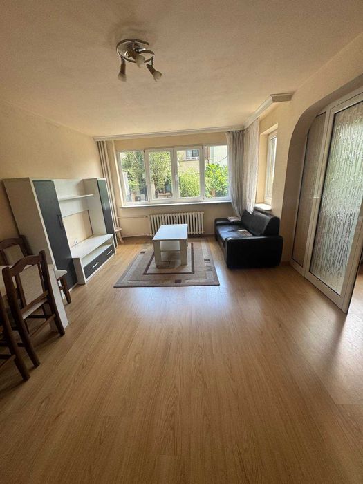 Дава се под наем Четиристаен апартамент в София, Изгрев - 120 кв.м за 700 € - Снимка #2