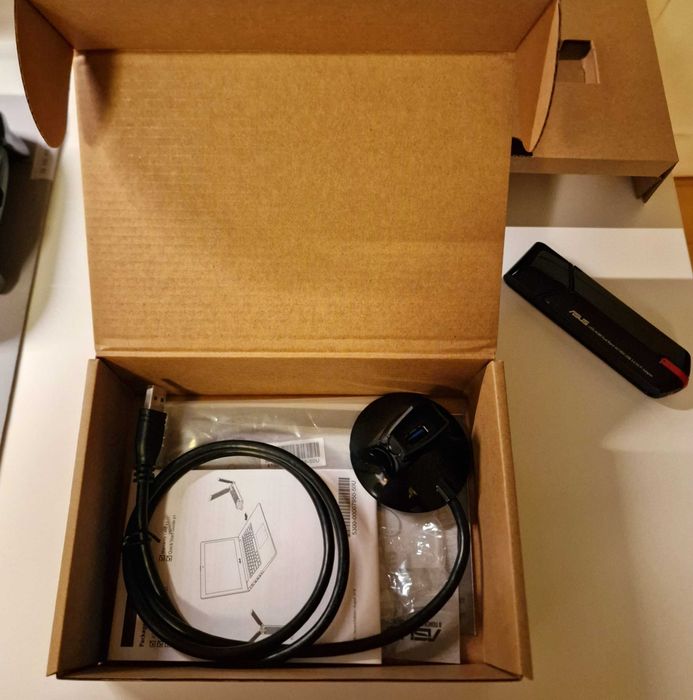 Продава се Адаптер ASUS AC68 AC1900 - USB-AC68