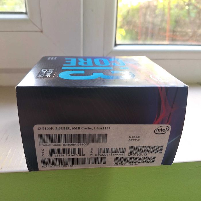 Procesor I3 9100F + cooler intel