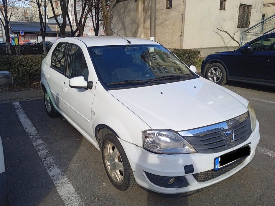 Mașină Dacia Logan de vânzare