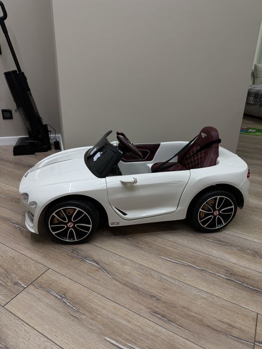 Детский электромобиль Bentley