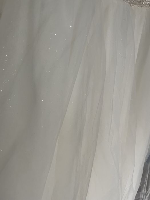 Vand rochie de mireasa