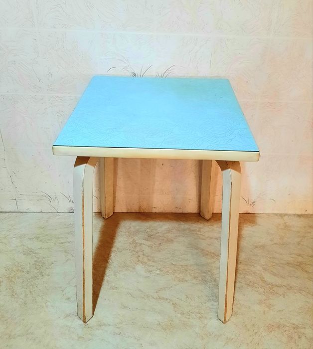 Табуретка от гарнитура