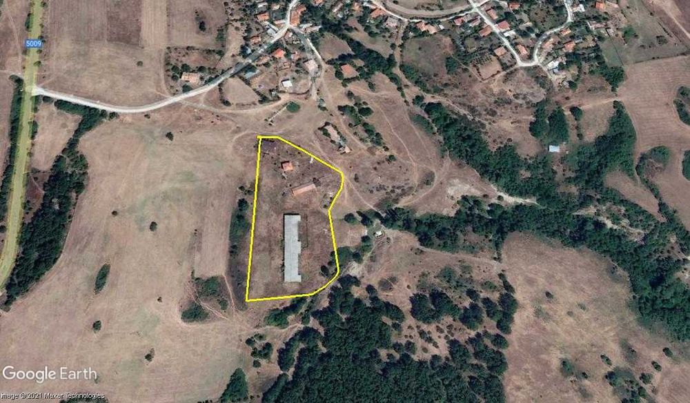 Продава се Промишлена сграда в Кърджали, Възрожденци - 13075 кв.м за 7 €/кв.м - Снимка #8
