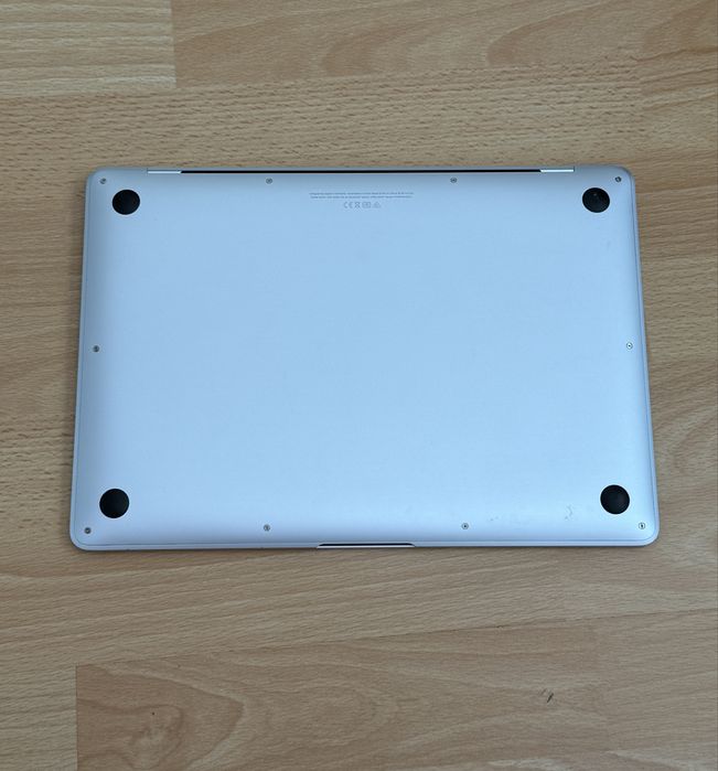 MacBook AIR M1 256 gb - 2021, 149 cicluri