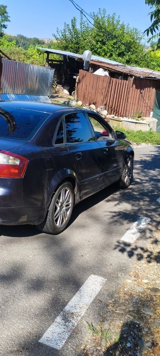 AUDI A4 2002 — imagine 3