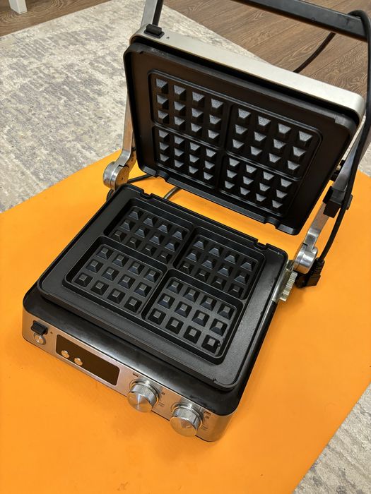 Гриль Braun CG 7044 серебристый
