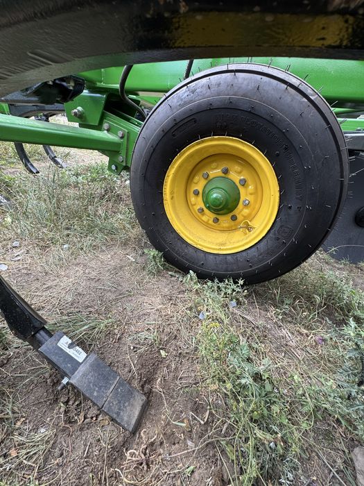 Продам риппер John deere 2700