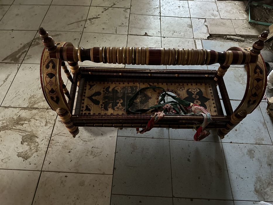 Продам казахский бесік