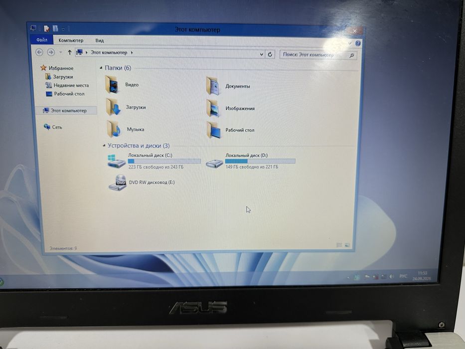 Ноутбук Asus CORE i3 + 8 ГБ ОЗУ