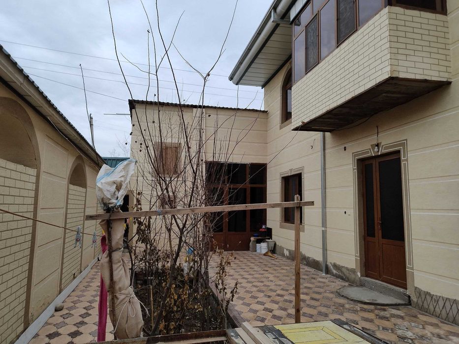 Ховли сотилади 3 сотиклик кириб яшашга тайёр