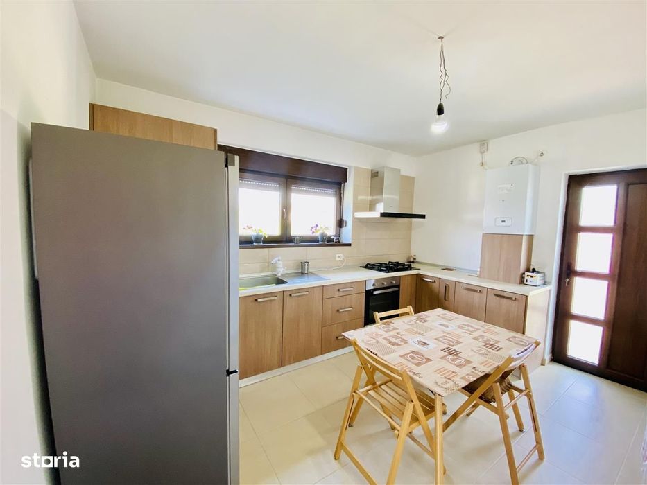 Casă individuală – 135 mp utili – teren 372 mp – 4 camere