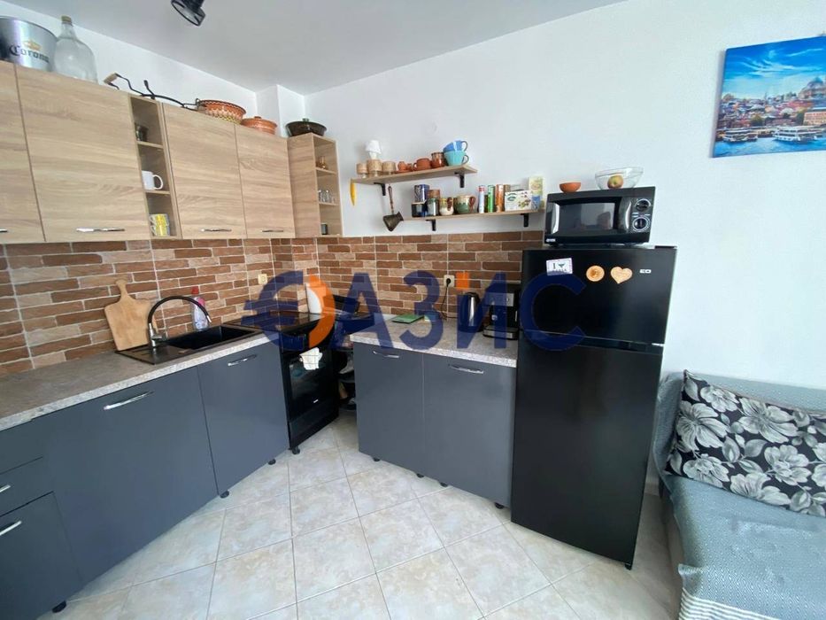 Апартамент с 1 спалня, комплекс "Сънсет", 4 етаж, 92 кв. м, България,