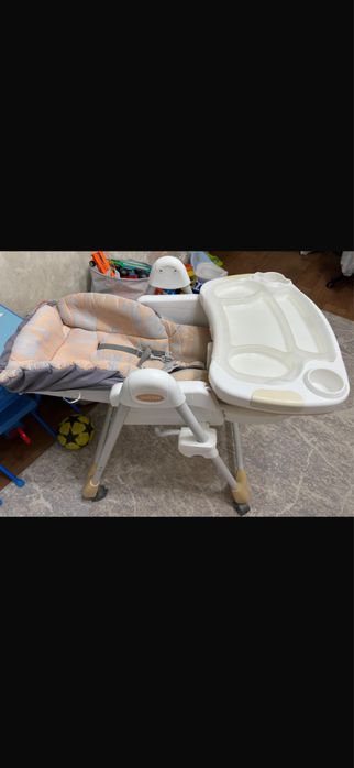 Детский стул для кормления