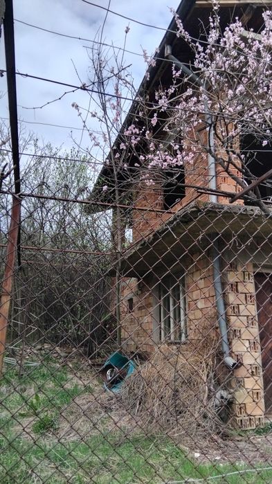 Продава къща в с.Дяково общ.Дупница