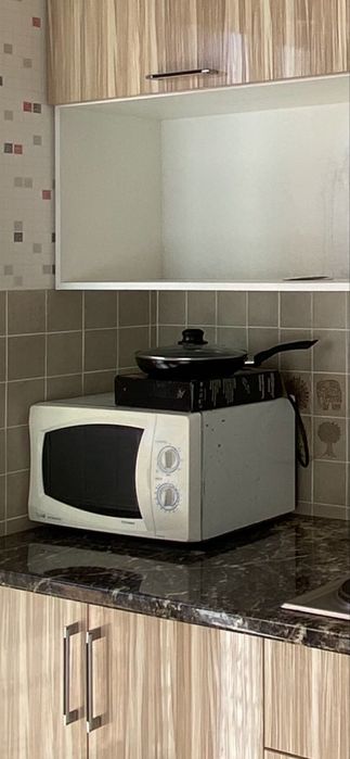 Микроволновка продаю