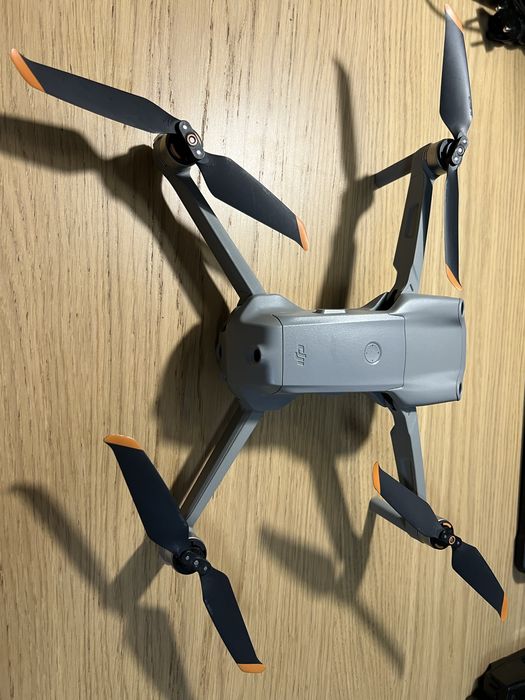 Дрон DJI AIR 2S Fly More Combo