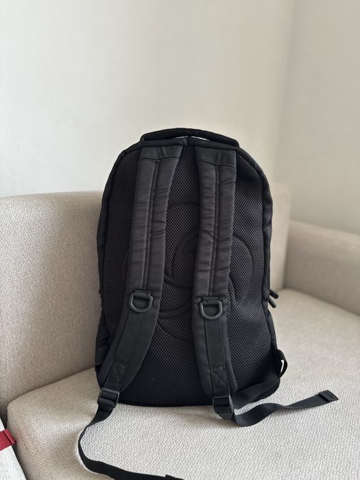 Рюкзак черный и красный Samsonite