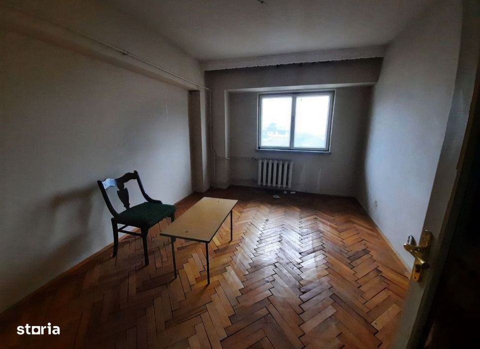 Apartament  4 camere Calea Romanului , 91 metri, etaj 4 Cod:156784