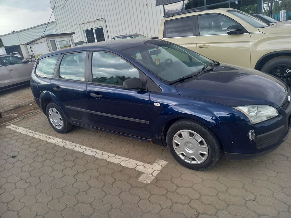 FORD Focus 2004 — imagine 2