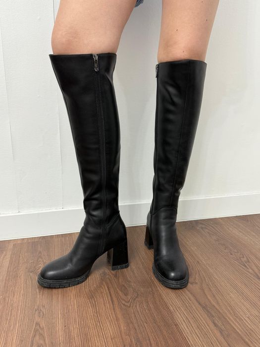 Ботфорты черные демисезон