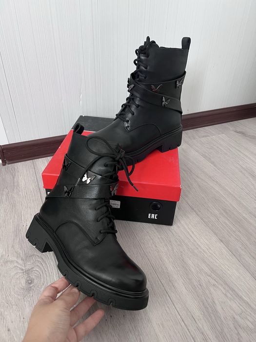 Зимние сапоги новые