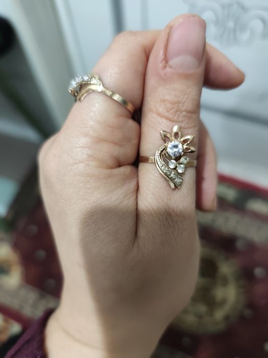 Tilla uzuk 585 Grami 1,71