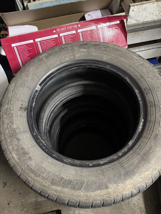 Шины летние комплект.