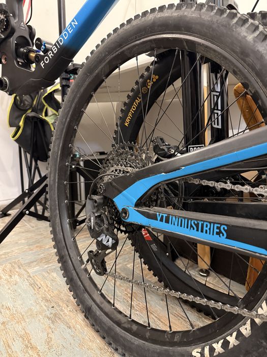 Yt Capra 29 2018 custom