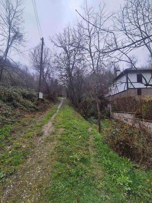 Парцел в област София !