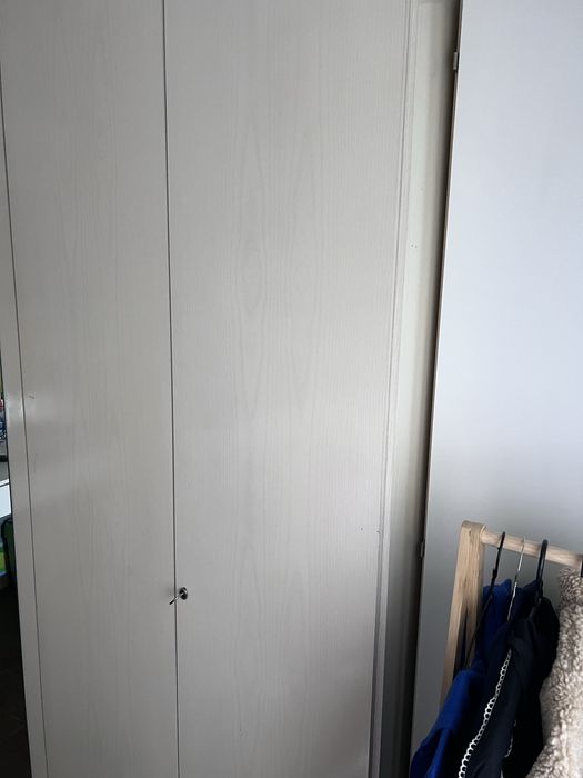 Vand dulap incapator