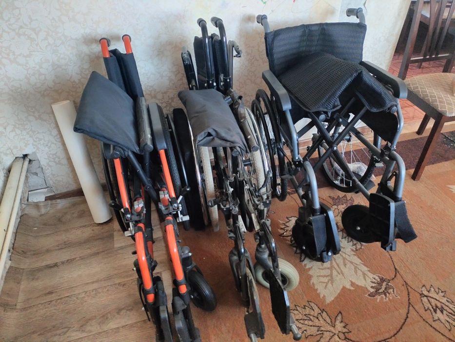 Инвалидная коляска