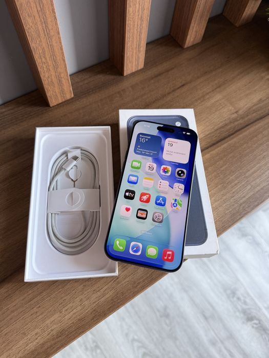 Iphone 17 Pro Max Blue Titanium - Baterie 100%