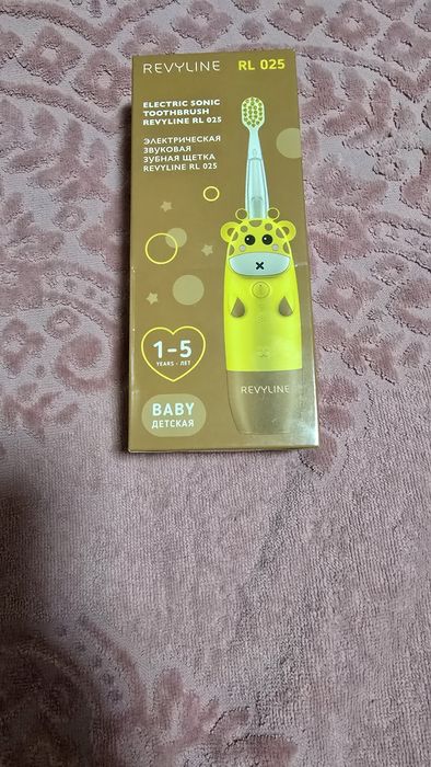 Ультрозвуковая зубная детская щетка Revyline