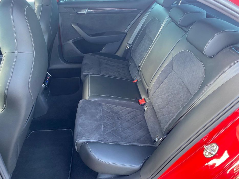 Skoda Superb Sportline 2.0D 4x4 190 Cp Webasto