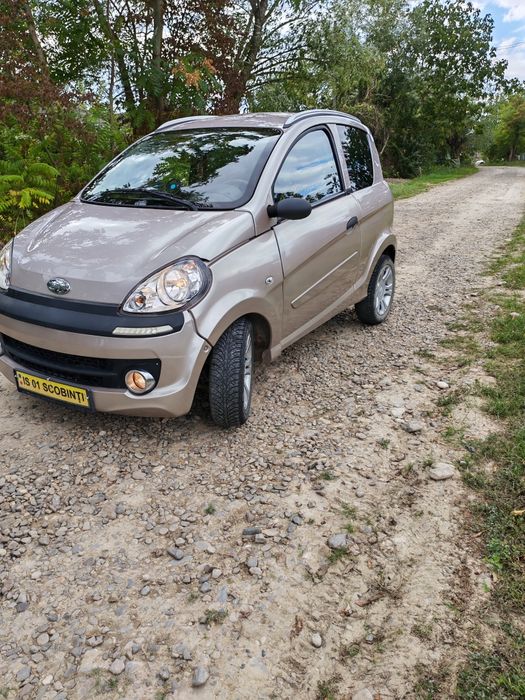 MICROCAR M.Go 2011 — imagine 2