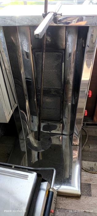 Fastfood qiladigan apparatlar sotiladi. Foster,