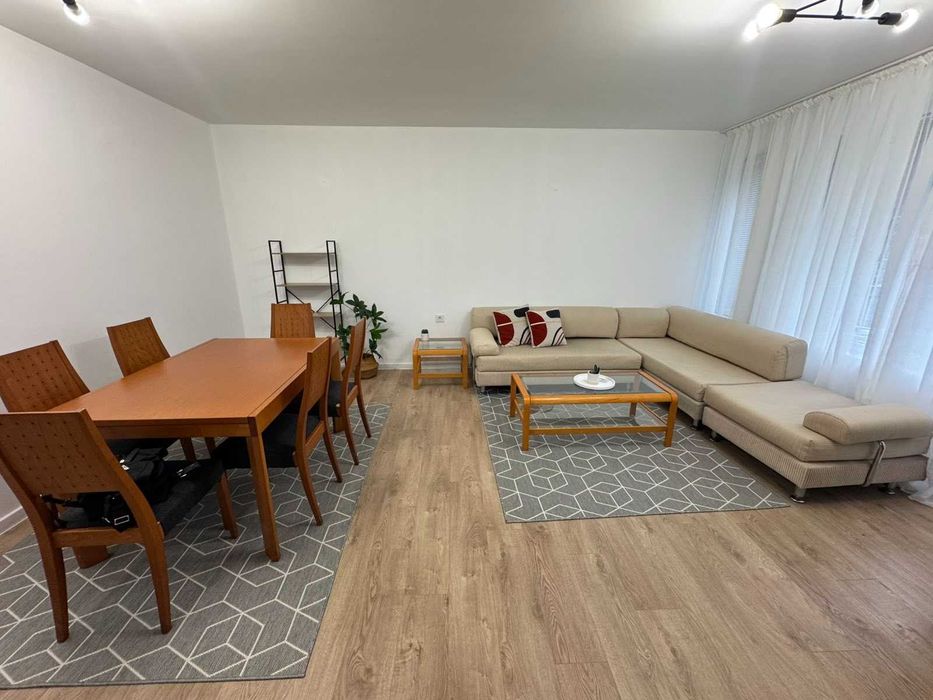 Продава се Тристаен апартамент в Бургас, Възраждане - 101 кв.м за 1288 €/кв.м - Снимка #1