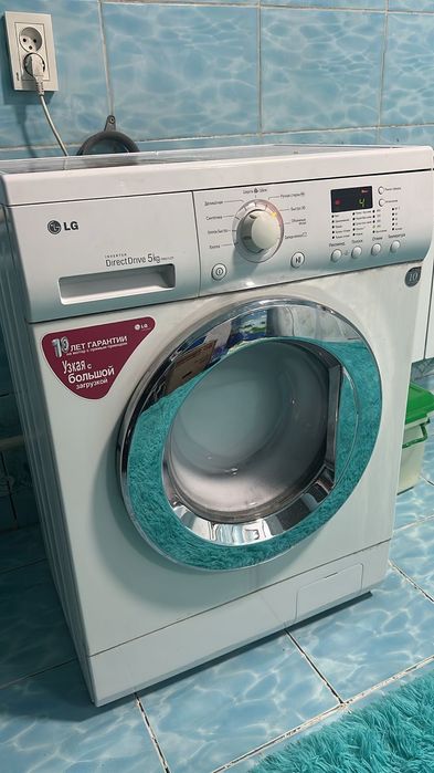 Продаю стриальную машину  2в1