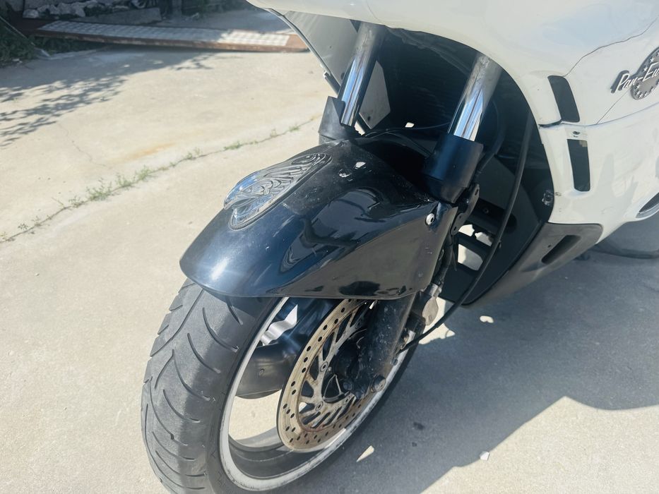 Honda PanEuropean  ST1100 ABS TCS pentru piese sau dezmembrat