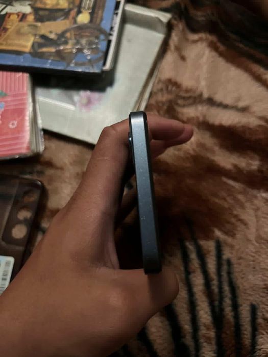 realme C65  256ГБ срочна