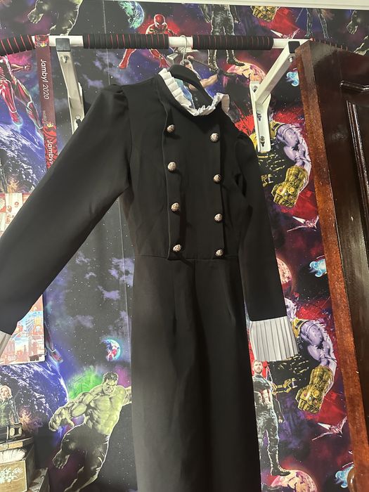 Продаю одежды в хоршем состоянии