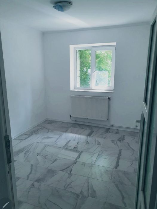 Inchiriez apartament central ofertă