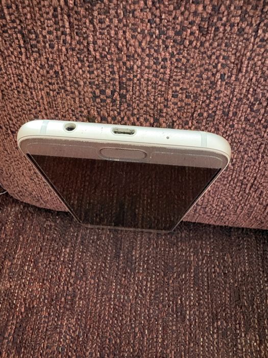 Samsung Galaxy J7 - отлично състояние