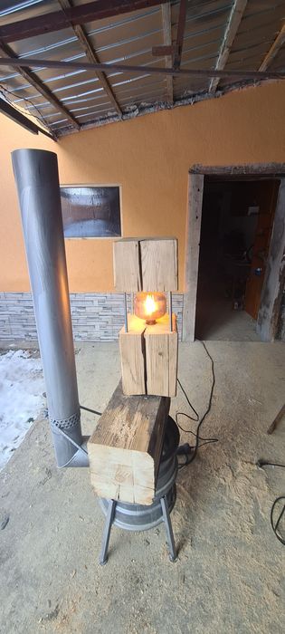 Veioza rustica din lemn masiv