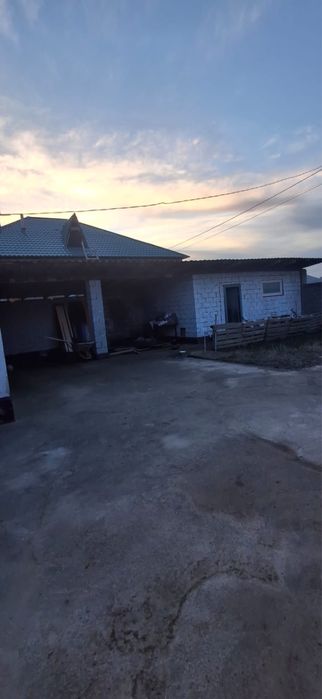 Үй 4 бөлме жақсы жерде орналасқан