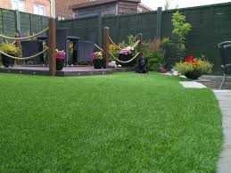 Искусственная трава, газон