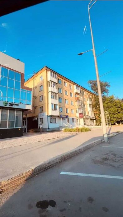 Продам 2-комнатную квартиру