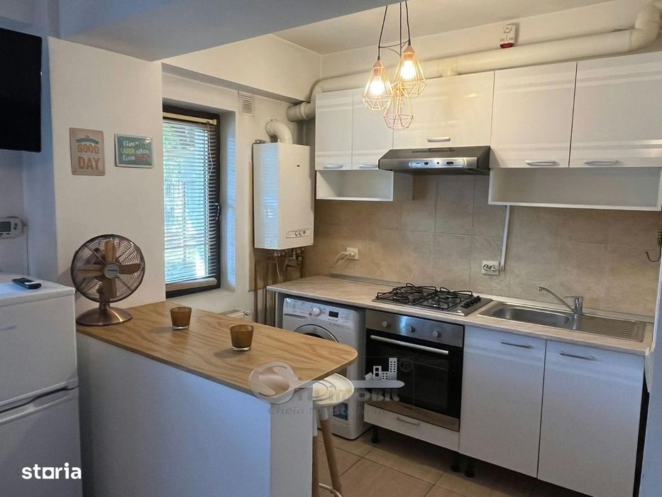 Garsoniera la 2 min de Palas Campus | renovat recent | centrala propri